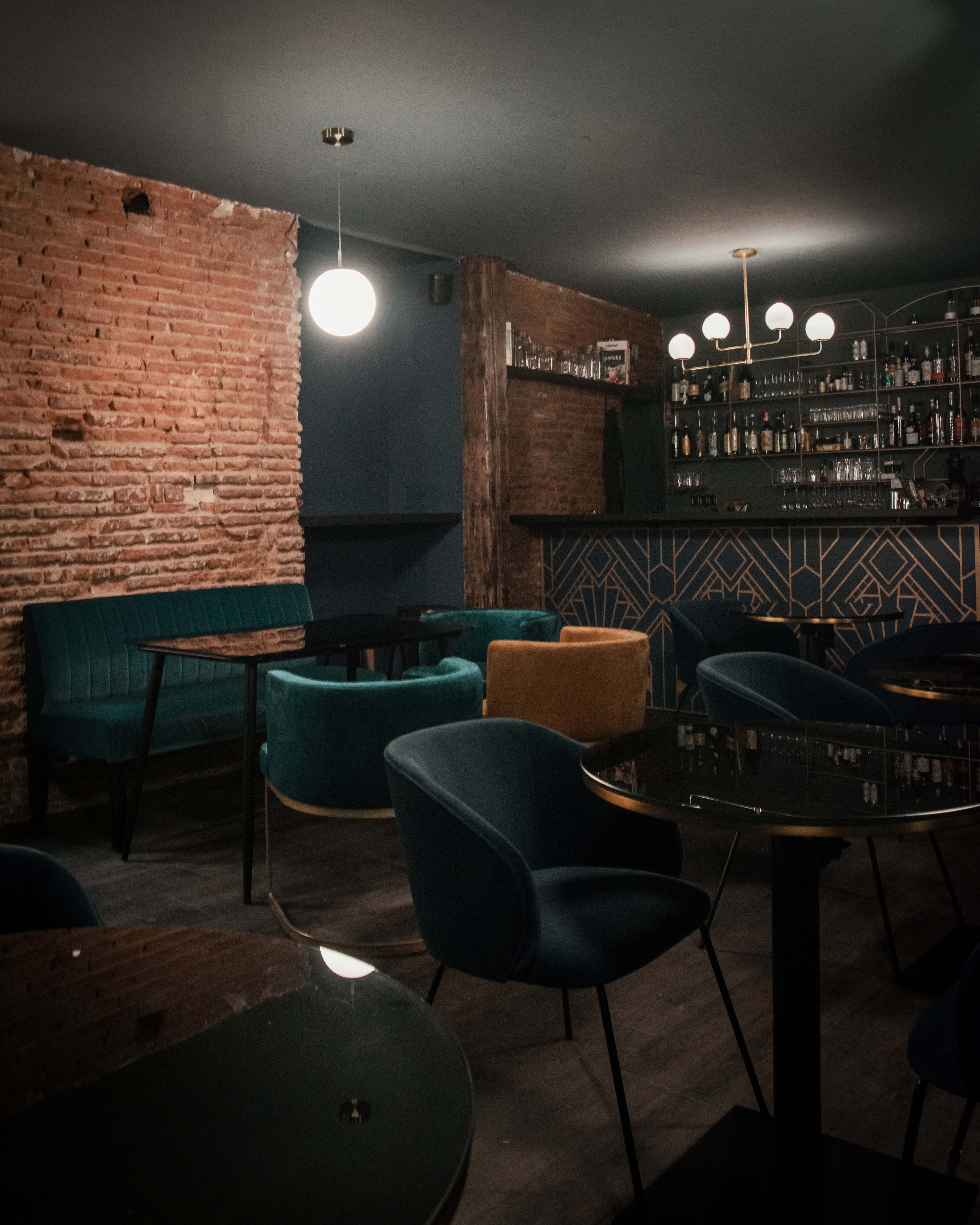 L*Agence Speakeasy 8